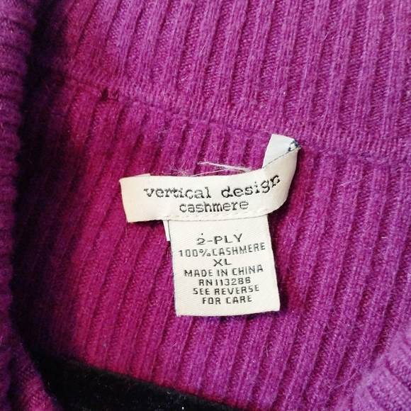 100% cashmere purple turtleneck sweater sz XL - Picture 3 of 5